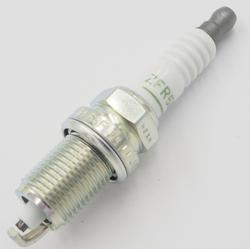 SYTYTYSTULPPA NGK:ZFR5F HONDA CXV660