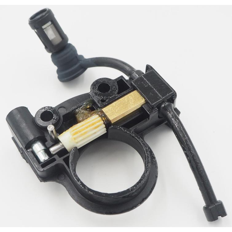 &Ouml;LJYPUMPPU, T&Auml;YDELLINEN