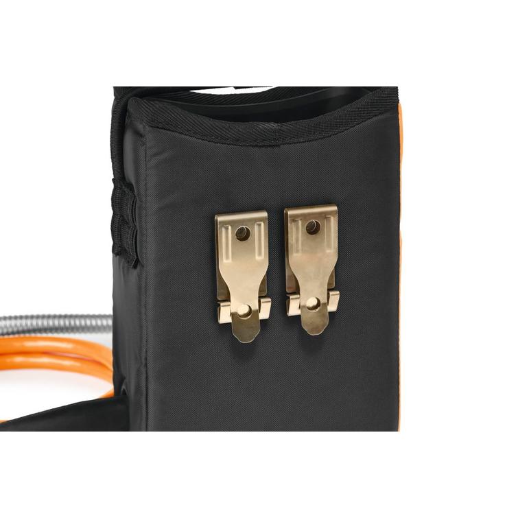 LIITOSKAAPELILLA VARUSTETTU VYÖLAUKKU AP