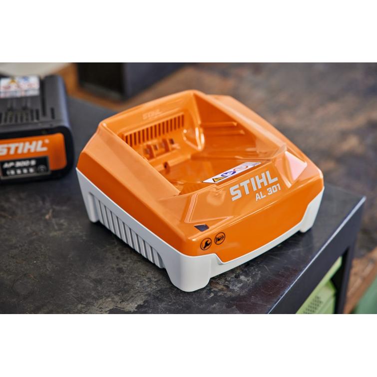 STIHL PIKALATURI AL301, 230V/50HZ