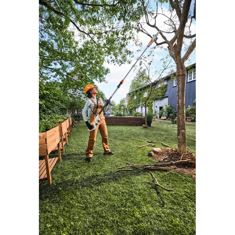 STIHL HTA 30.0 AKKUKÄYTTÖINEN OKSASAHA SETTI SIS. 2X AKKU AS2 JA 1X LATURI