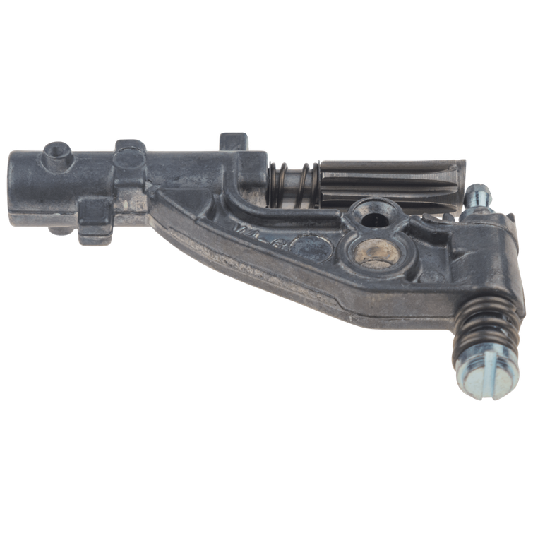 &Ouml;LJYPUMPPU T&Auml;YD.