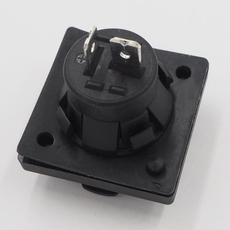 SÄHKÖLIITIN NAARAS, KORKEUDEN SÄÄTÖ