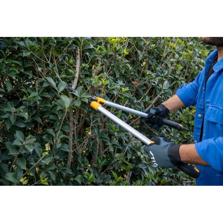 STIGA OHILEIKKAAVAT PITK&Auml;VARTISET OKSALEIKKURIT