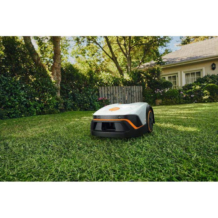 STIHL IMOW3  ROBOTTILEIKKURI 500M2
